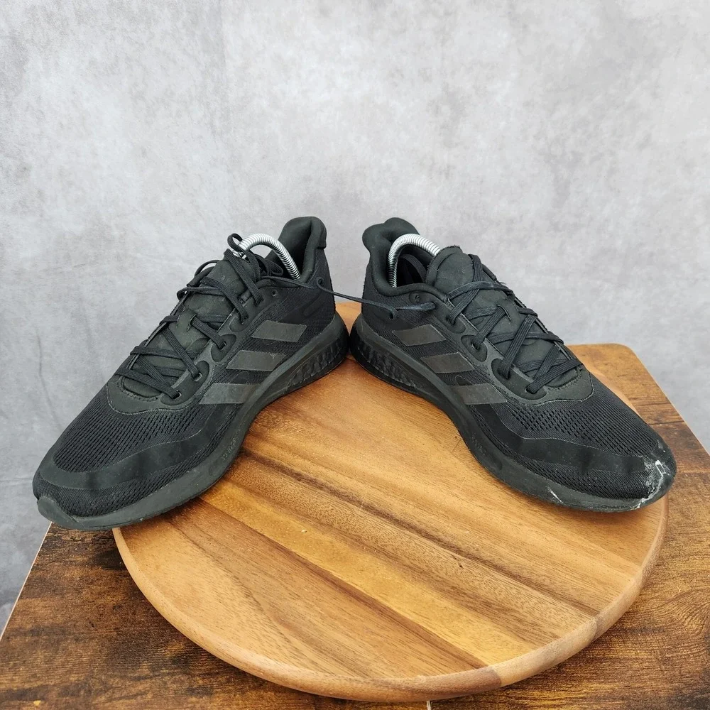 Adidas Supernova Running Shoes Mens 9 Triple Black Sneakers Trainers H04467‎
